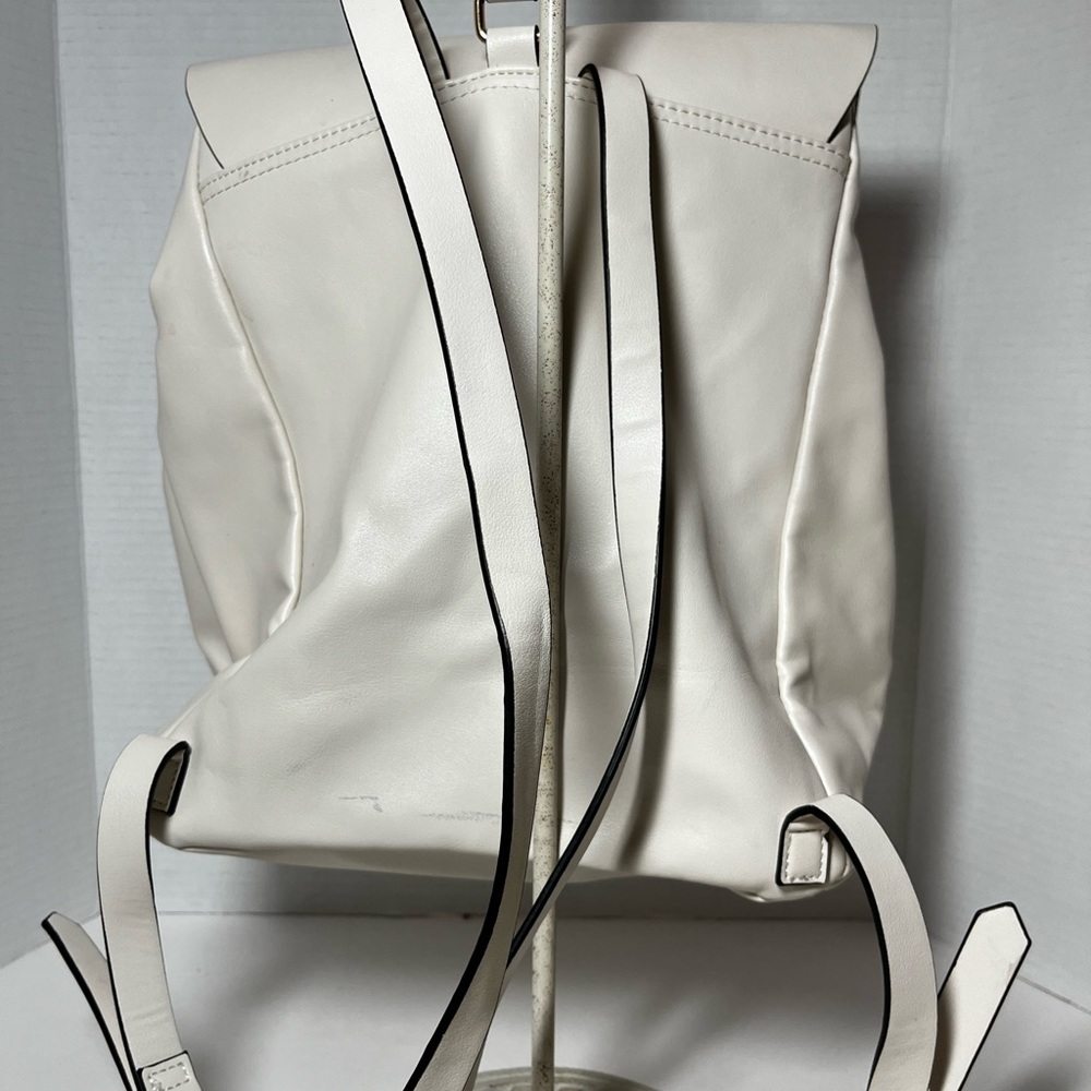 Zara white Backpack - Picture 2 of 8